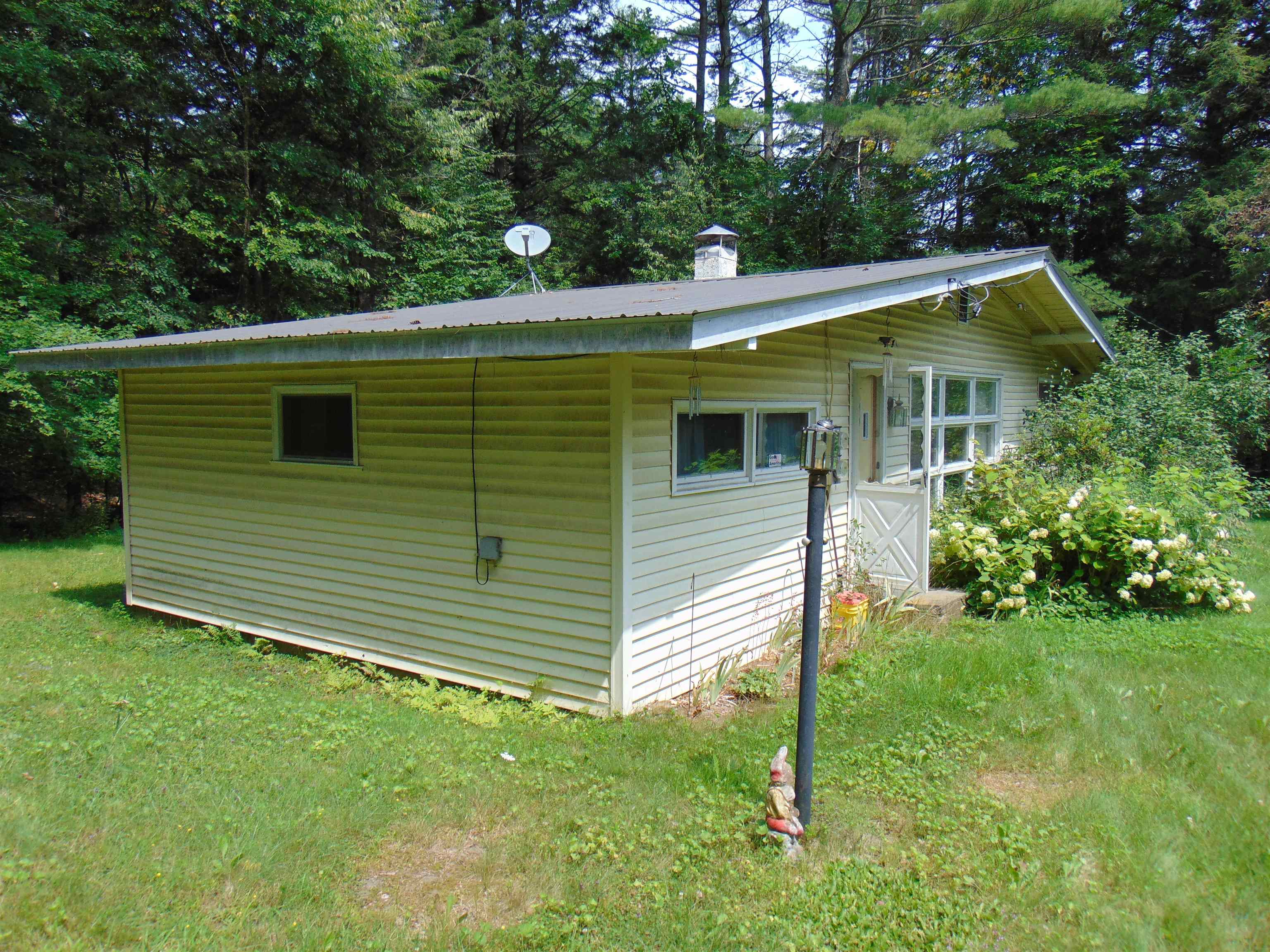 2587 Barnet Center Road Barnet, VT 05819 - Photo 2 of 29