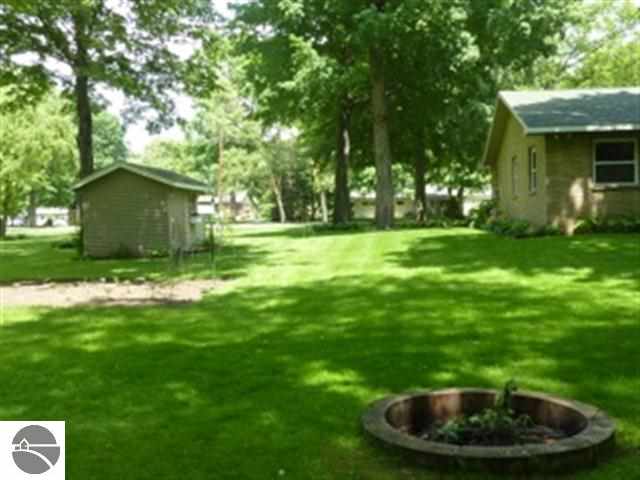 8318 South Federal Road Shepherd, MI 48883 - Photo 43 of 46 1746658-42.JPG