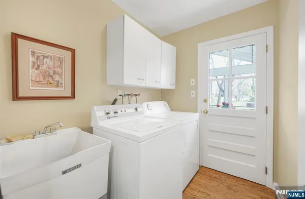 $1,100,000 | 13 Flanders Drive, Pine Brook, NJ 07058