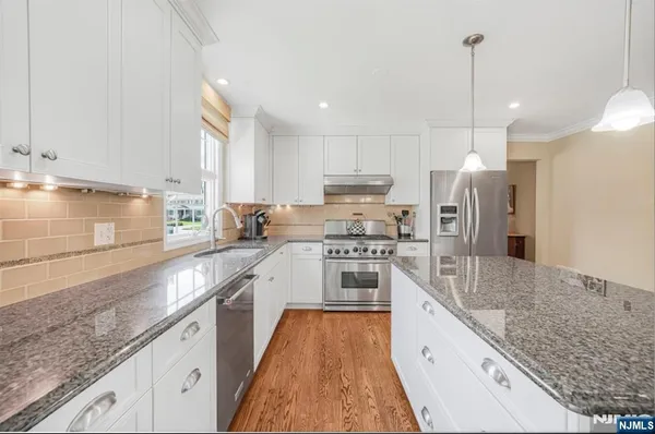 $1,100,000 | 13 Flanders Drive, Pine Brook, NJ 07058