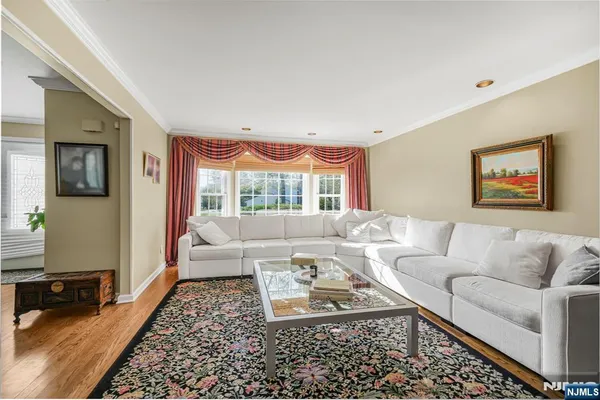$1,100,000 | 13 Flanders Drive, Pine Brook, NJ 07058