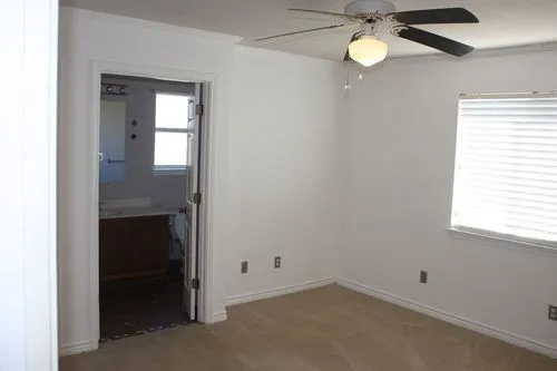 $1,650 | 114 Lakeview, Kerrville, TX 78028