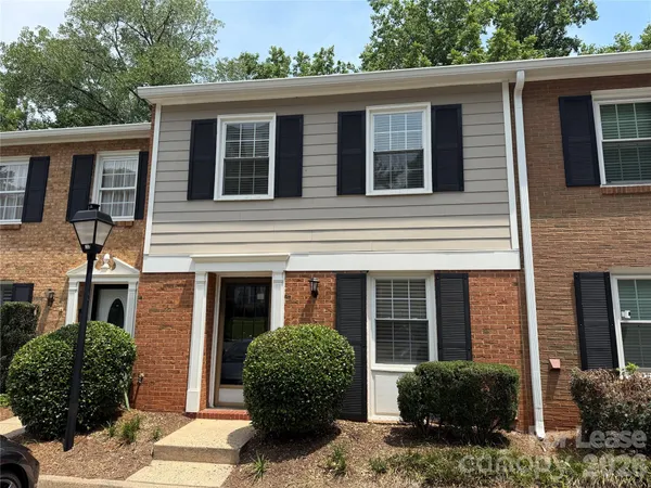 $1,999 | 4605 Hedgemore Drive, Charlotte, NC 28209