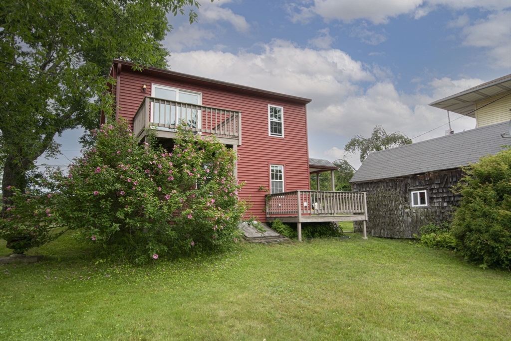 12 Fairground Road Sturbridge, MA 01566 - Photo 4 of 20 Gallery Image 4