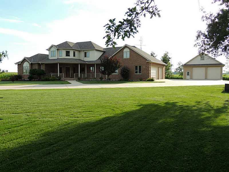 117 Tobe Road Fort Recovery, OH 45846 - Photo 2 of 6