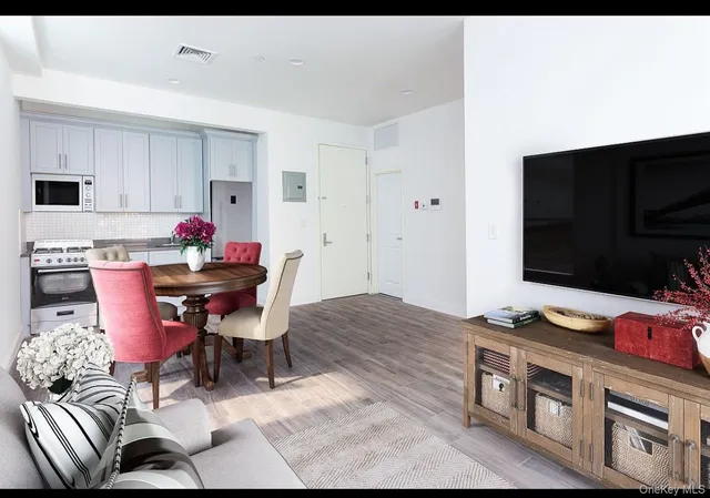 $2,650 | 1062 Clay Avenue, Unit 2B | Concourse