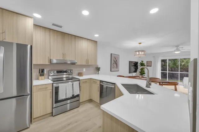 $419,900 | 107 Wooden Mill Terrace, Jupiter, FL 33458