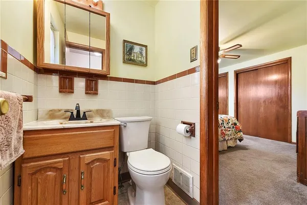 $280,000 | 3999 Boulevard Drive, Pittsburgh, PA 15217