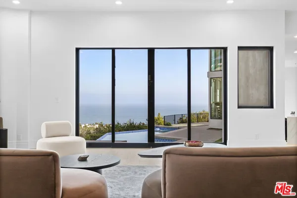 $60,000 | 6380 Meadows Court, Malibu, CA 90265