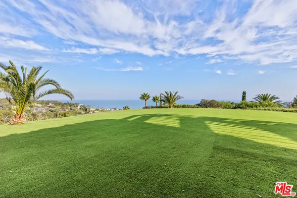 $60,000 | 6380 Meadows Court, Malibu, CA 90265