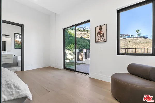 $60,000 | 6380 Meadows Court, Malibu, CA 90265