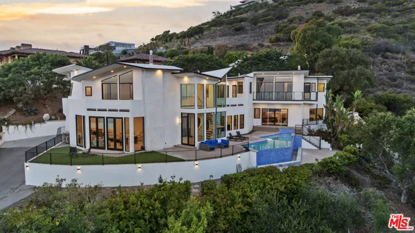 $60,000 | 6380 Meadows Court, Malibu, CA 90265