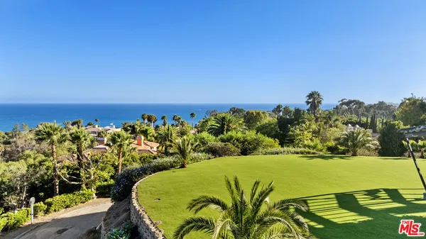 $60,000 | 6380 Meadows Court, Malibu, CA 90265