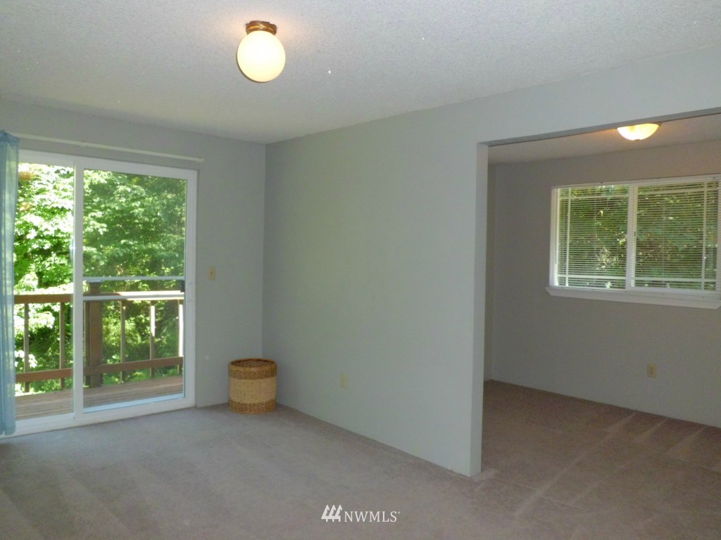 8339 Libby Road Northeast Olympia, WA 98506 - Photo 8 of 15 Gallery Image 8