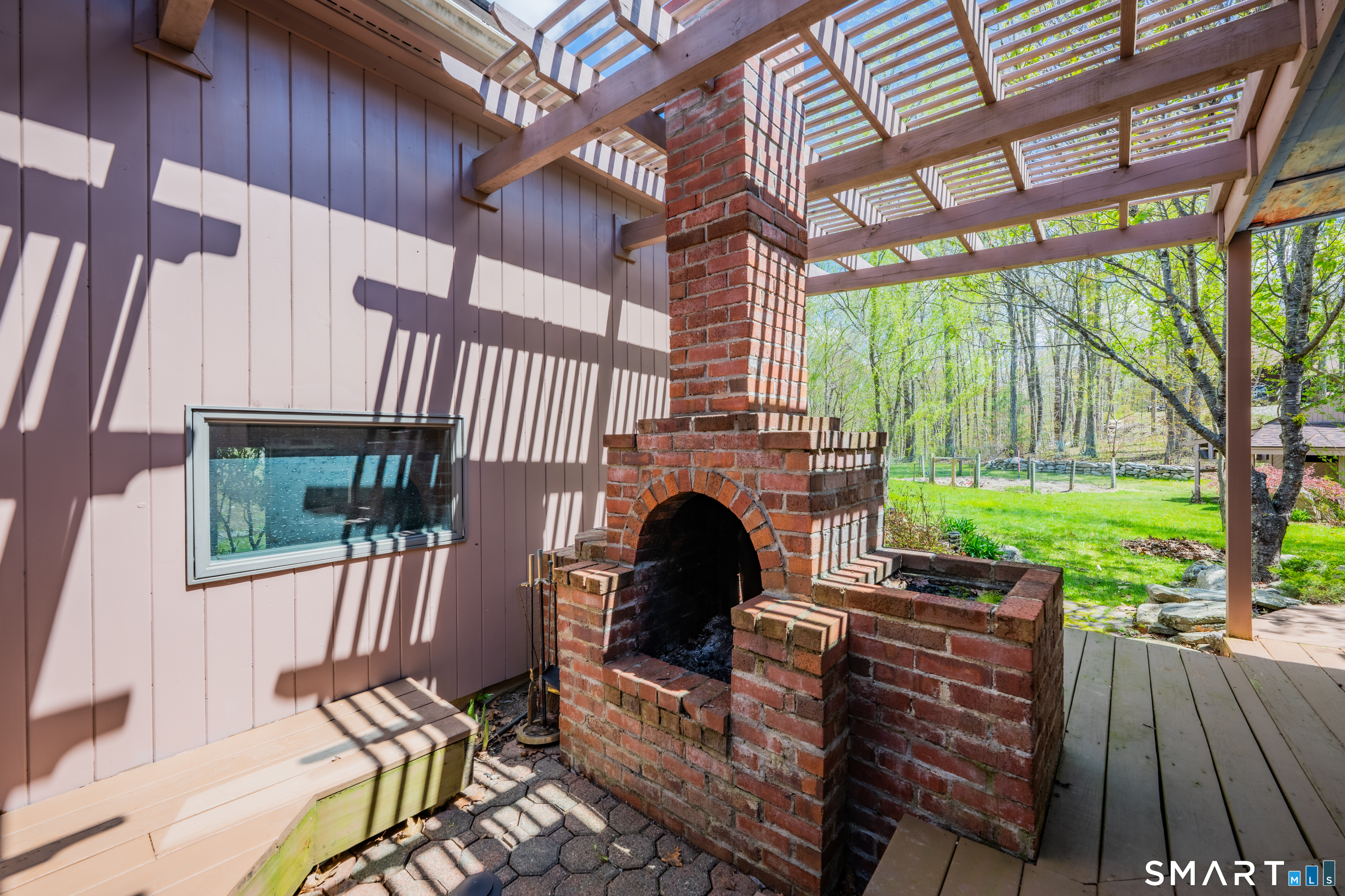 403 Riley Mountain Road Coventry, CT 06238 - Photo 33 of 40 Brick oven outdoors