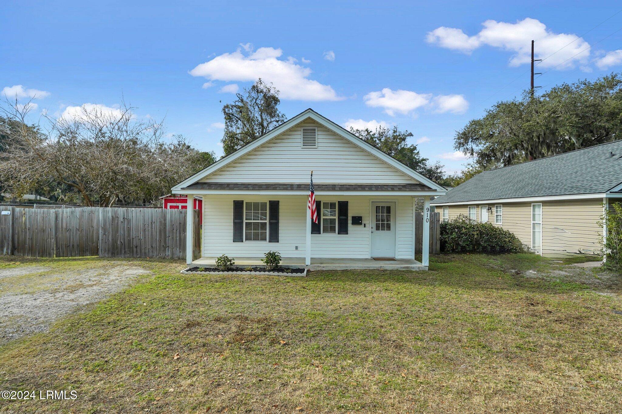 910 Hamar Street Beaufort, SC 29902 - Photo 3 of 29 22-web-or-mls-ECP07637
