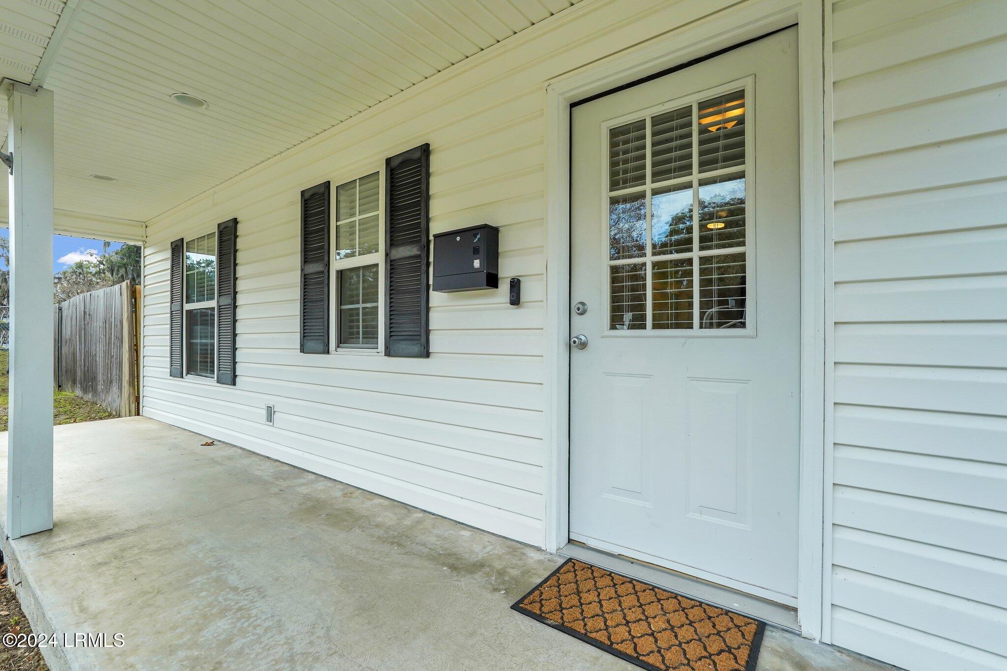 910 Hamar Street Beaufort, SC 29902 - Photo 4 of 29 28-web-or-mls-ECP07652
