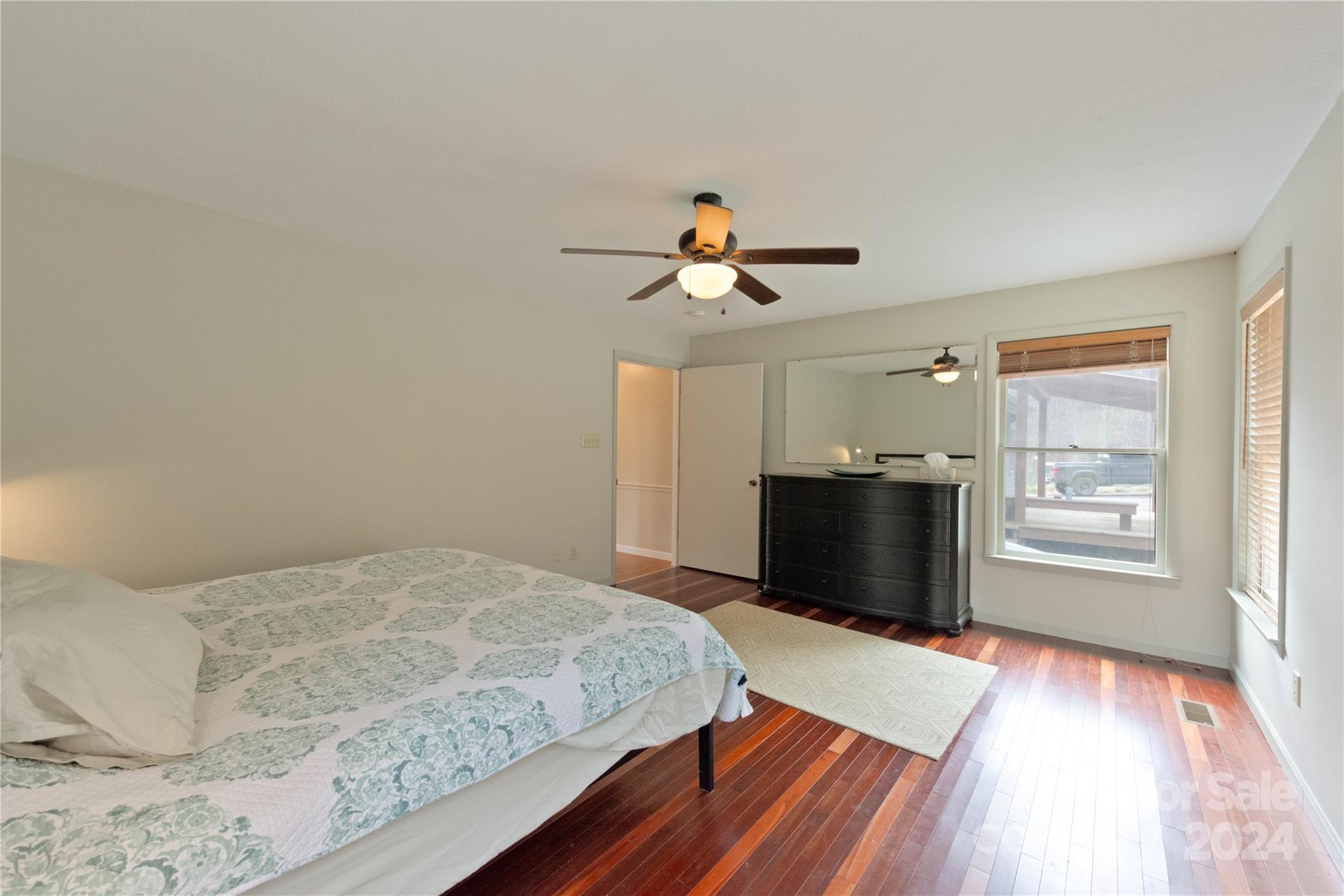 2089 East Fork Road Marshall, NC 28753 - Photo 26 of 40 Gallery Image 26
