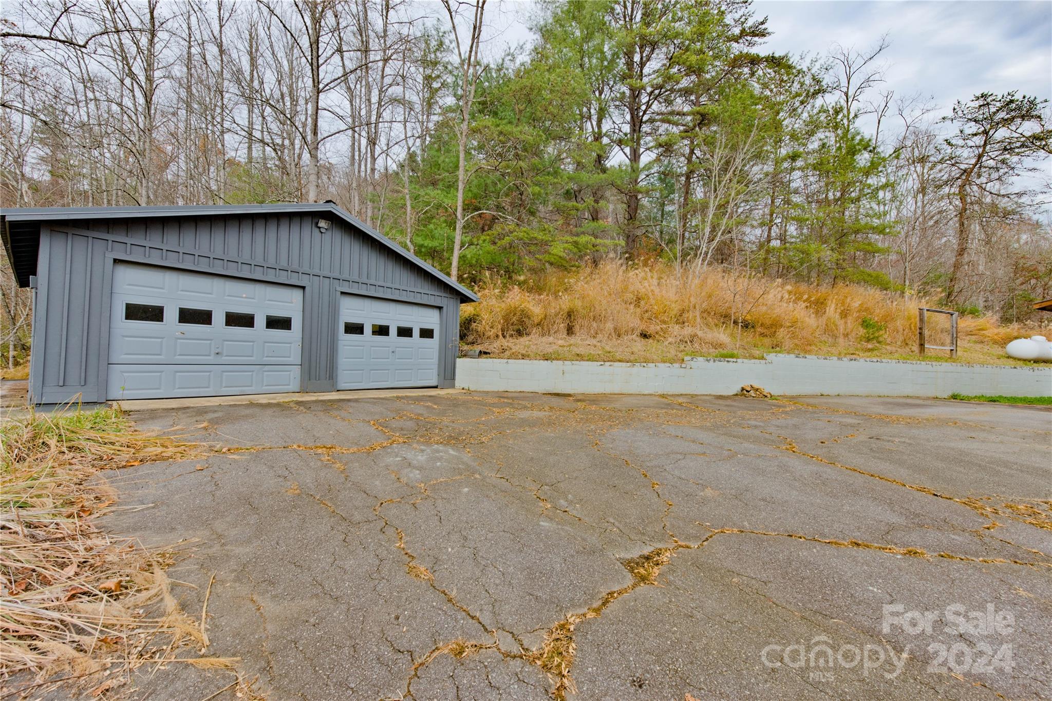 2089 East Fork Road Marshall, NC 28753 - Photo 30 of 40 Gallery Image 30