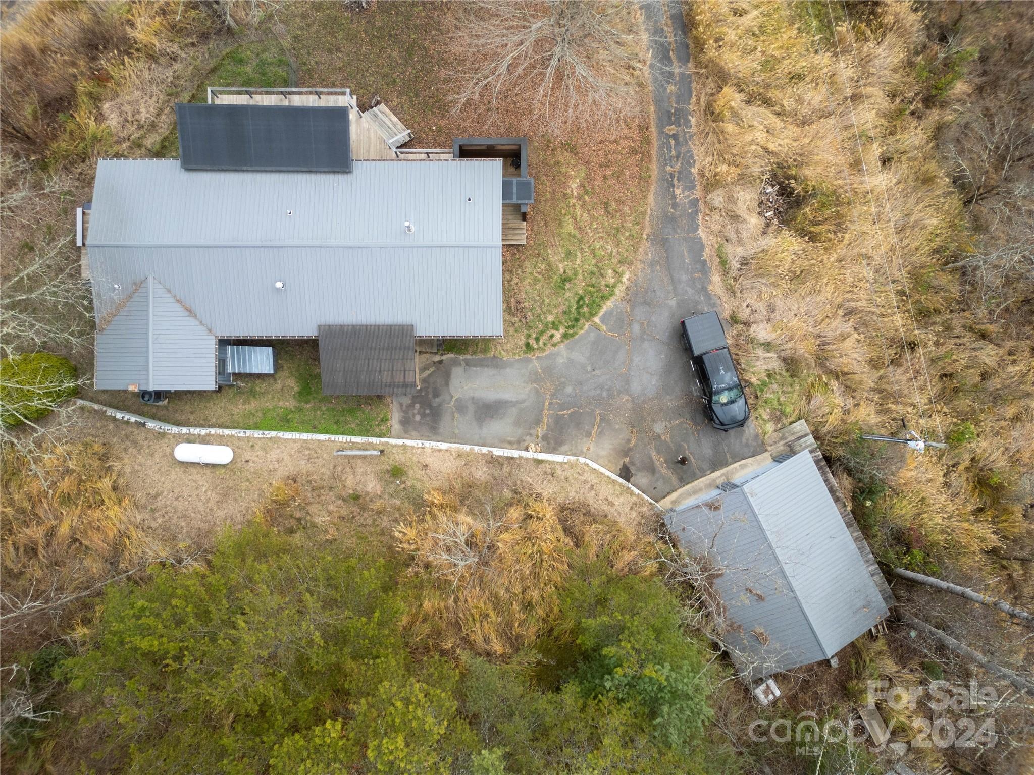 2089 East Fork Road Marshall, NC 28753 - Photo 33 of 40 Gallery Image 33