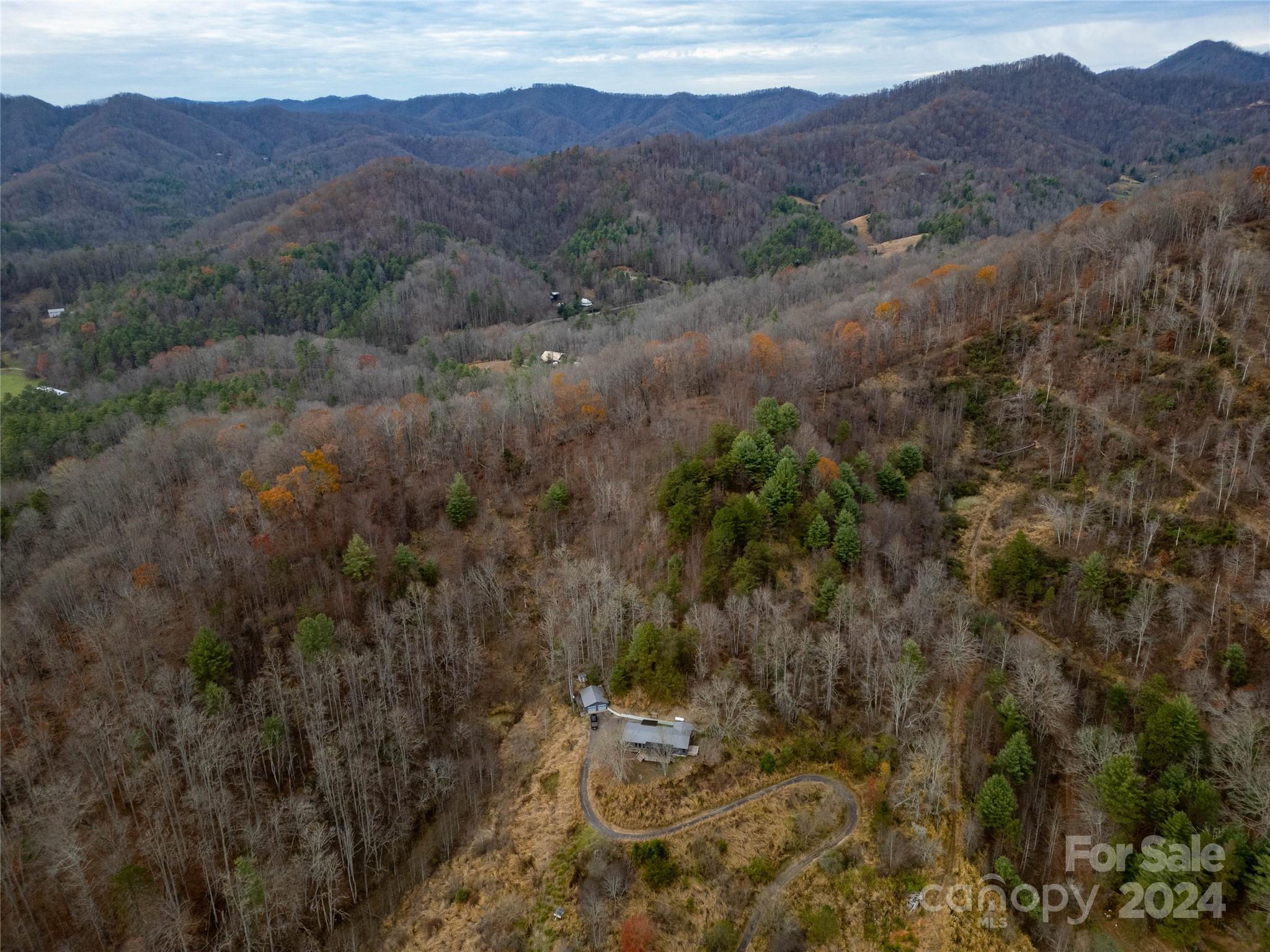 2089 East Fork Road Marshall, NC 28753 - Photo 35 of 40 Gallery Image 35