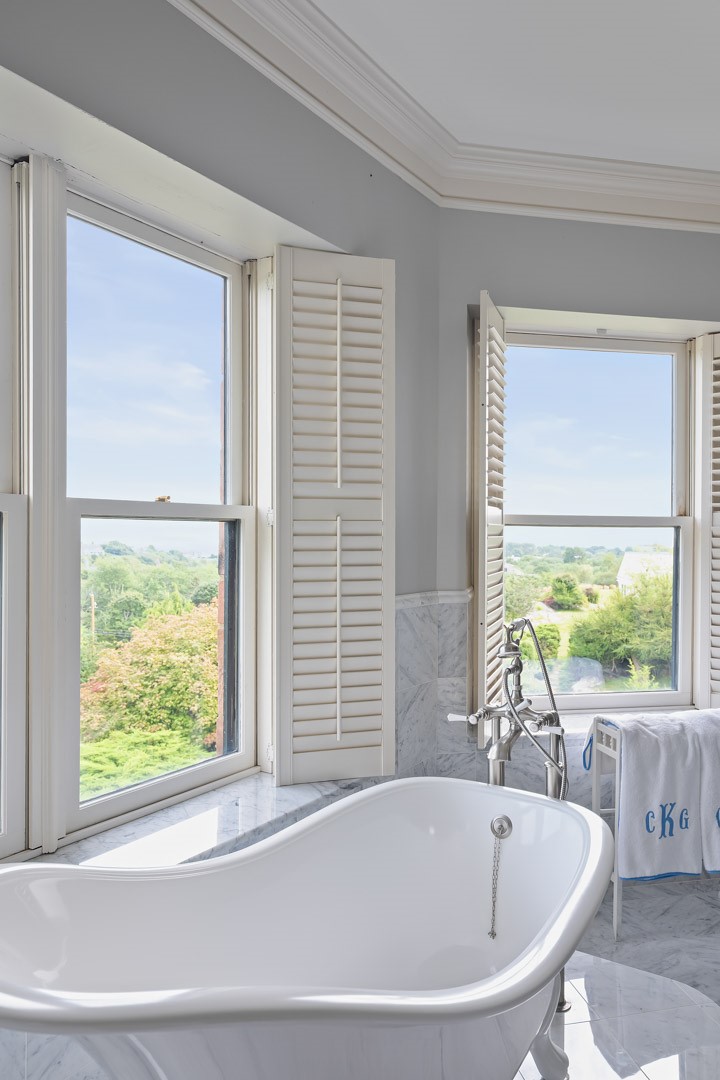 36 Beacon Hill Road Newport, RI 02840 - Photo 14 of 24 Gallery Image 14