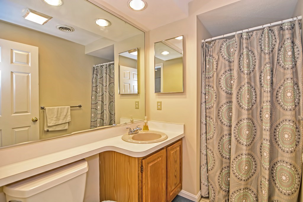 99 Stone Ridge Road, Unit 99 Franklin, MA 02038 - Photo 11 of 36