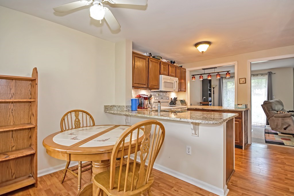 99 Stone Ridge Road, Unit 99 Franklin, MA 02038 - Photo 3 of 36