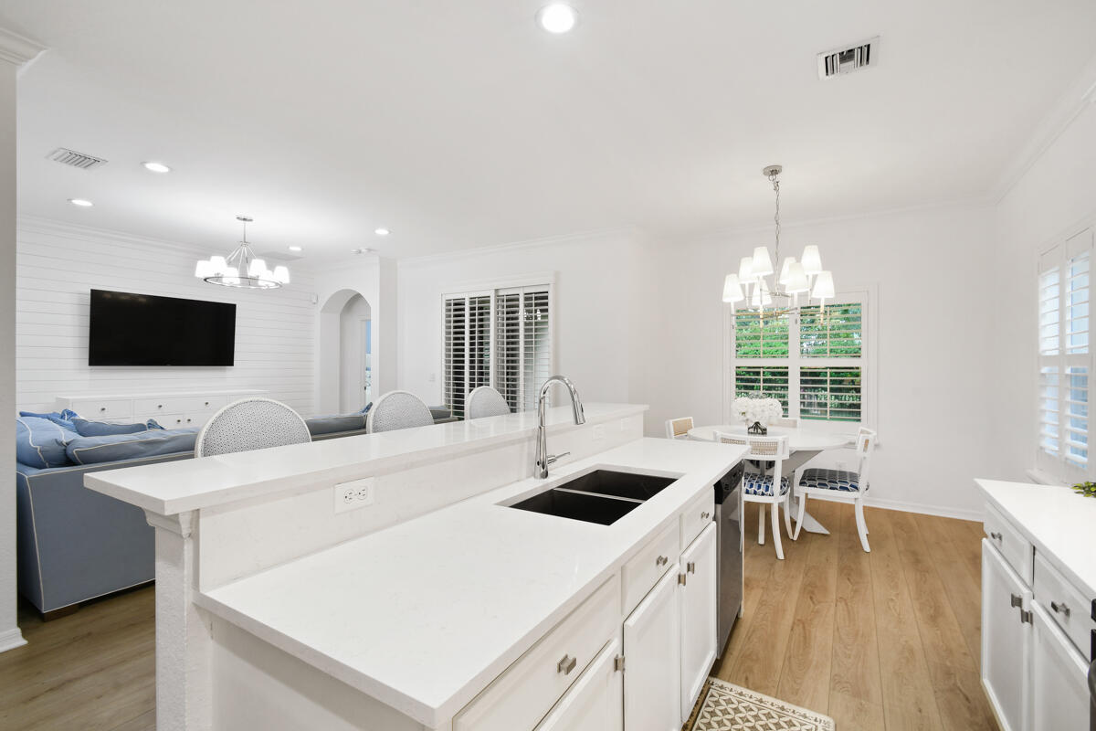 193 Porgee Rock Place Jupiter, FL 33458 - Photo 14 of 76 DSC_1344