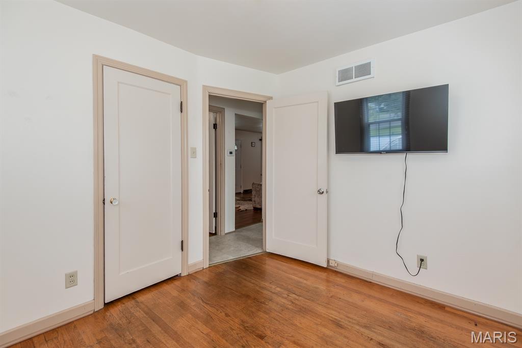330 Derhake Road Florissant, MO 63031 - Photo 20 of 40 Gallery Image 20