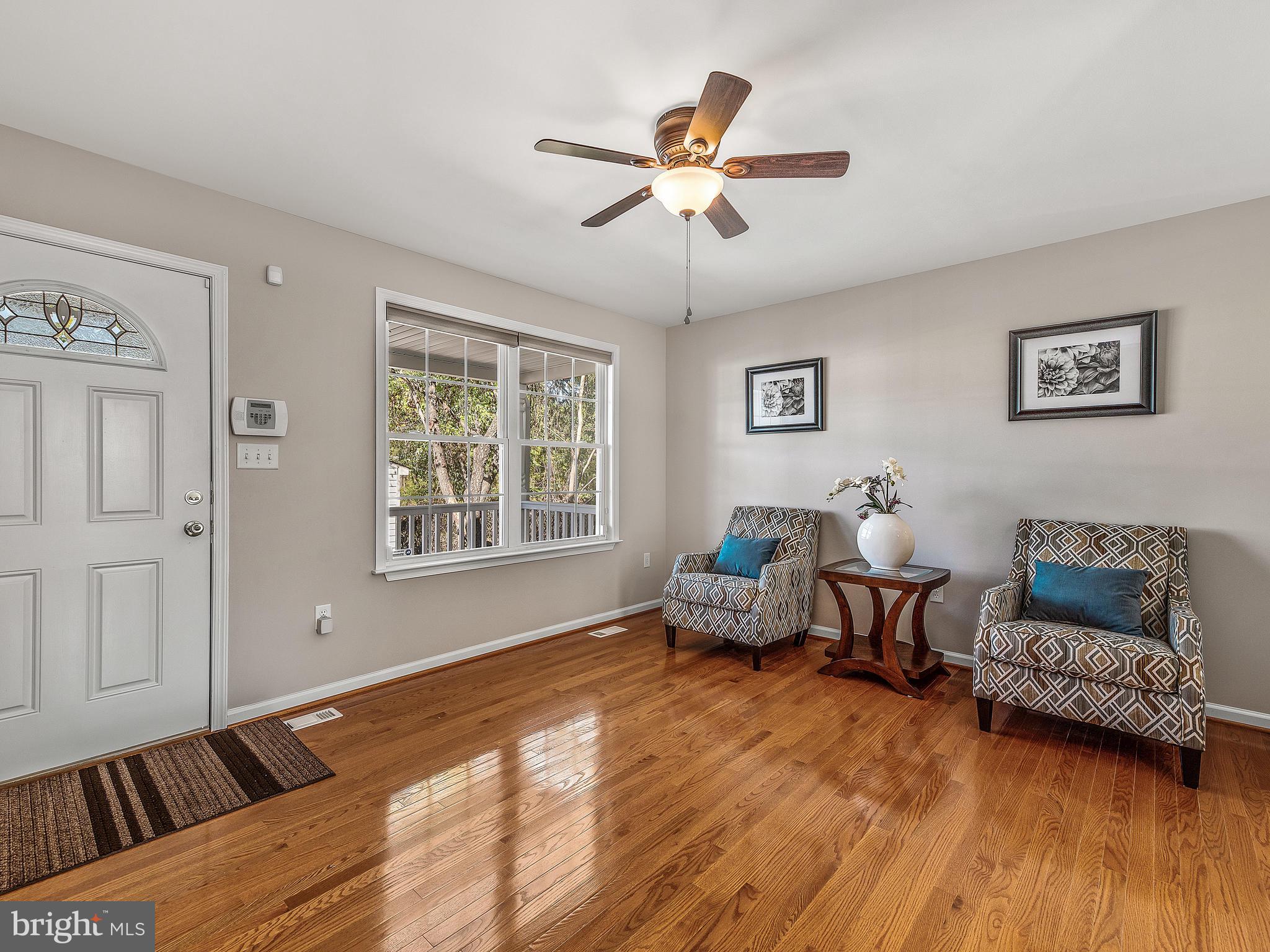 5807 Robinwood Road Baltimore, MD 21225 - Photo 2 of 41 Gallery Image 2