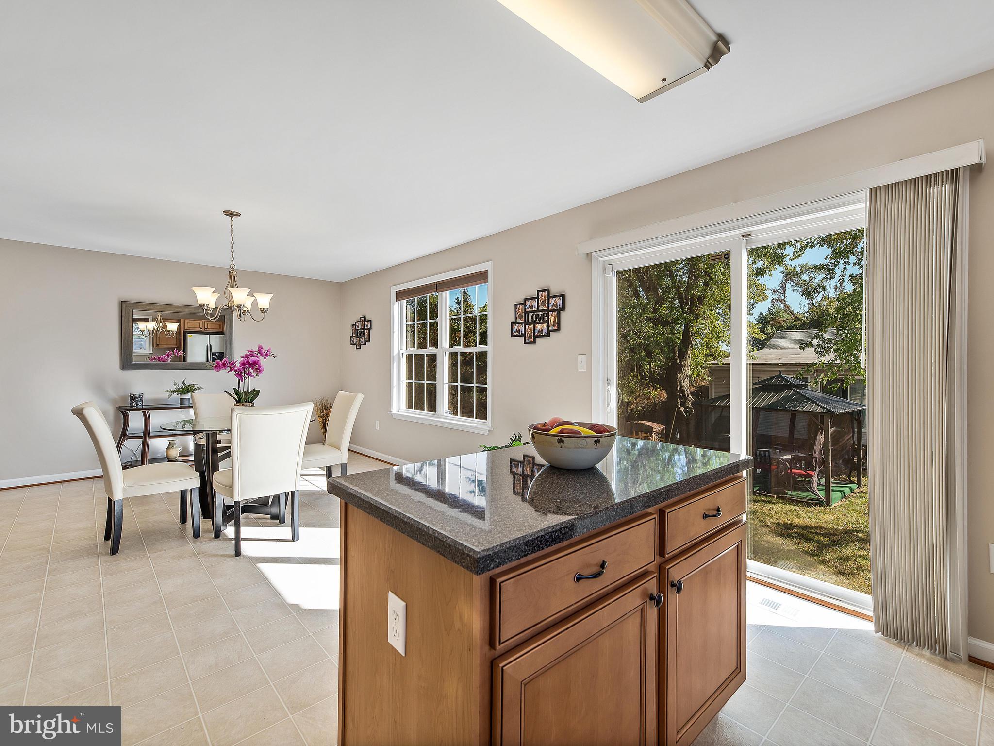 5807 Robinwood Road Baltimore, MD 21225 - Photo 12 of 41 Gallery Image 12