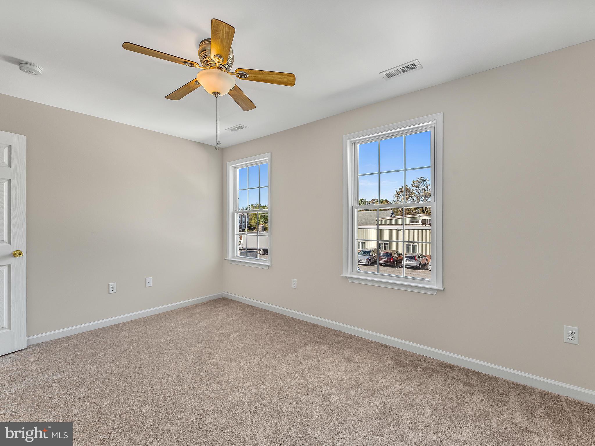 5807 Robinwood Road Baltimore, MD 21225 - Photo 25 of 41 Gallery Image 25