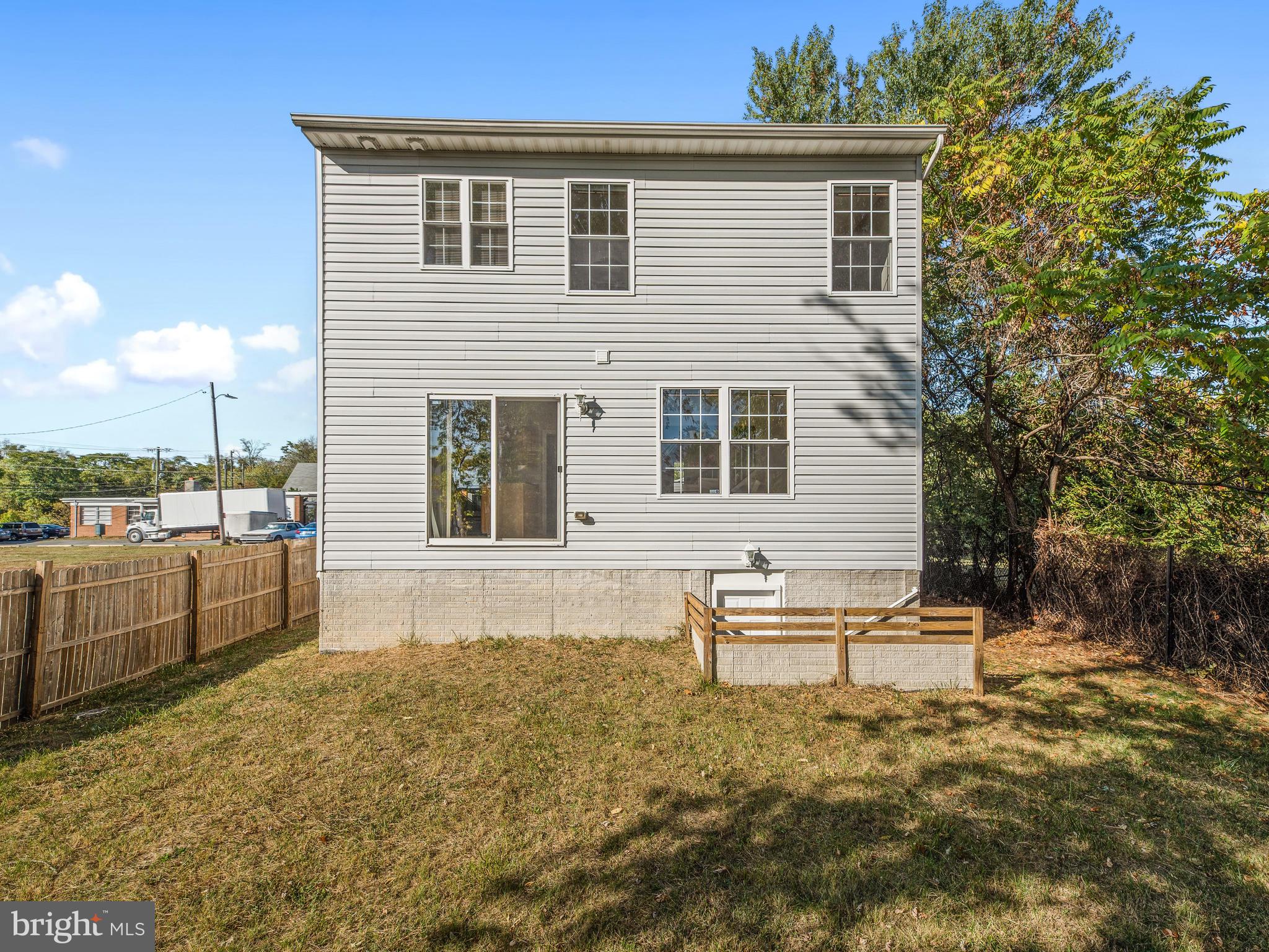 5807 Robinwood Road Baltimore, MD 21225 - Photo 40 of 41 Gallery Image 40
