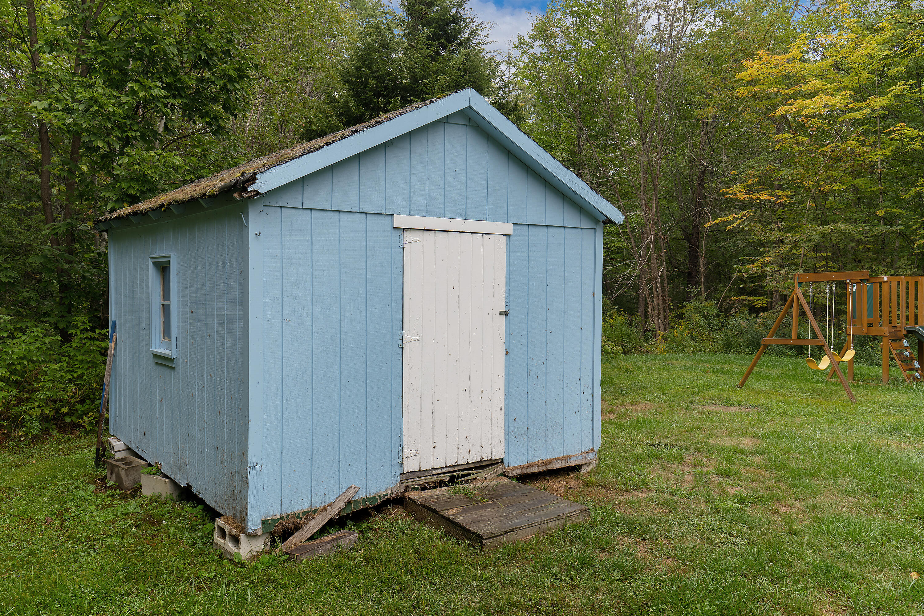 692 East Pittston Road Pittston, ME 04345 - Photo 10 of 39 692 E Pittston Rd_0110