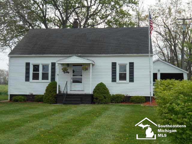 6617 West Dunbar Road Monroe, MI 48161 - Photo 1 of 36