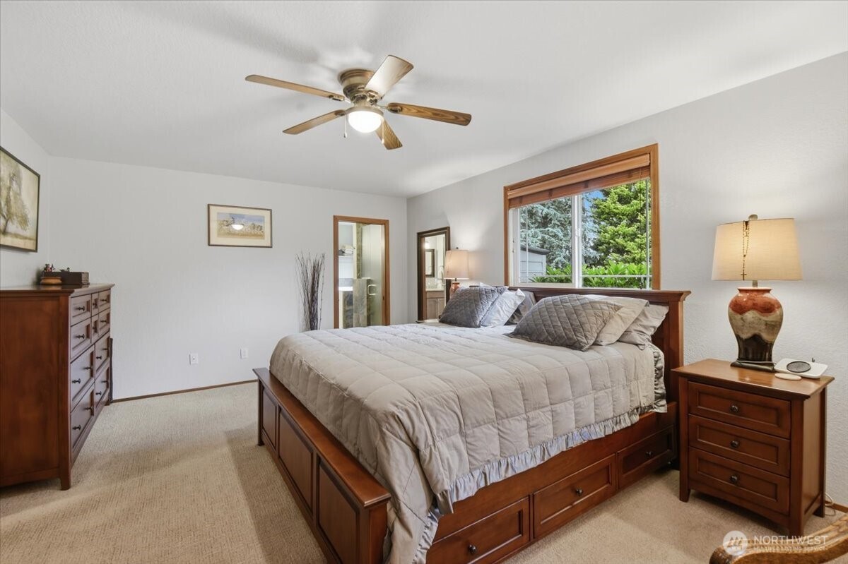 1123 Southwest Kalama Loop Oak Harbor, WA 98277 - Photo 14 of 34