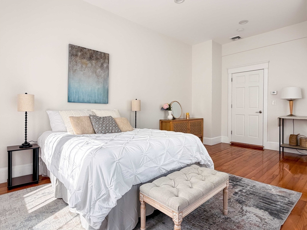 130 Viles Street Weston, MA 02493 - Photo 16 of 29