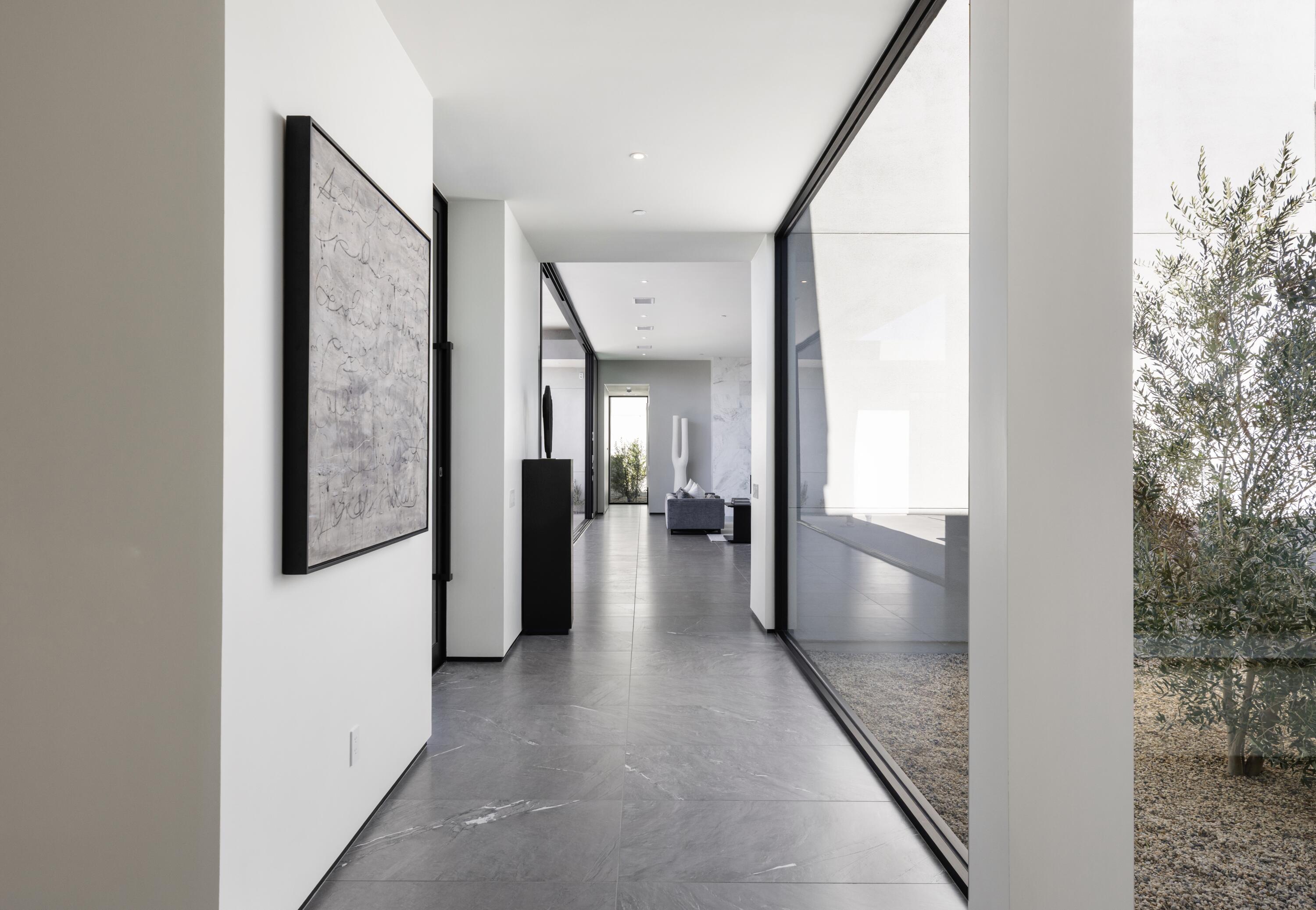 16 Via Linea Rancho Mirage, CA 92270 - Photo 17 of 30 Atrium Hallway 063