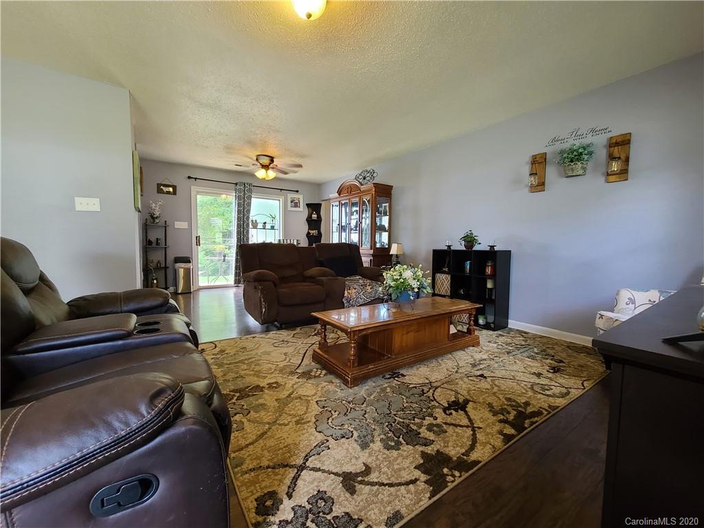 22 Star Road Marshall, NC 28753 - Photo 4 of 22 Gallery Image 4