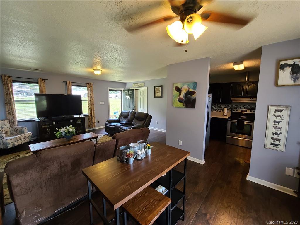 22 Star Road Marshall, NC 28753 - Photo 6 of 22 Gallery Image 6