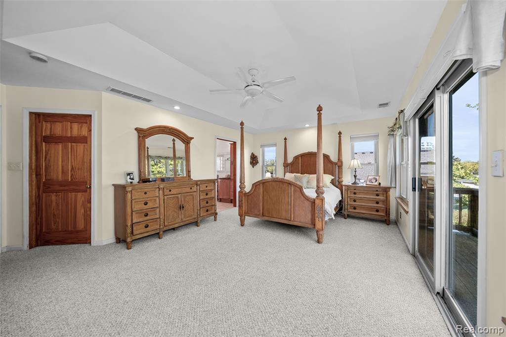 7214 Cardinal Road Algonac, MI 48001 - Photo 9 of 50