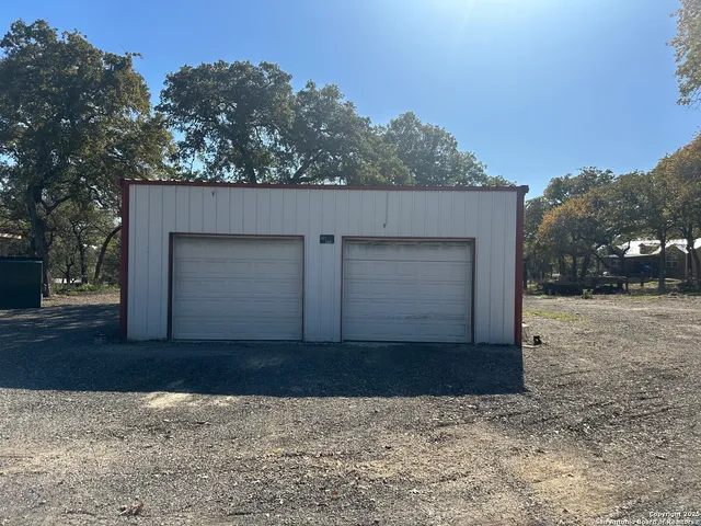 $265,000 | 139 Pullman Road, La Vernia, TX 78121