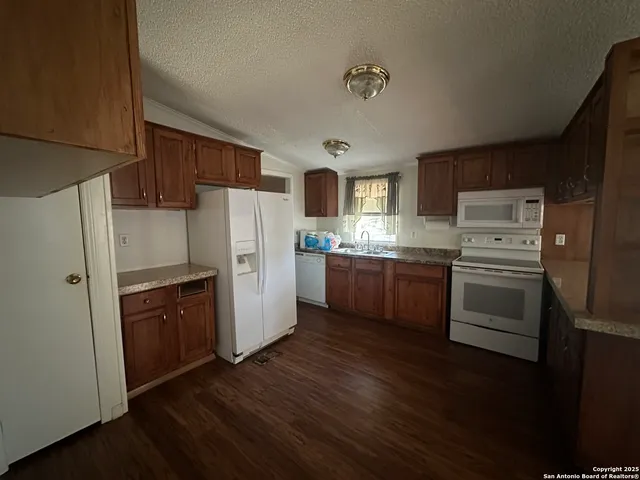 $265,000 | 139 Pullman Road, La Vernia, TX 78121