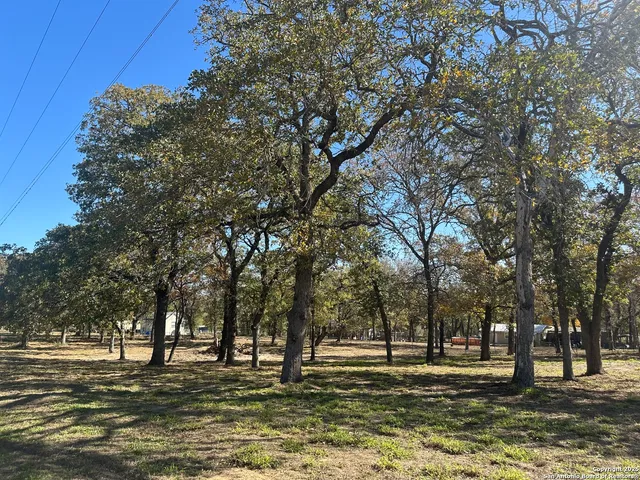 $265,000 | 139 Pullman Road, La Vernia, TX 78121