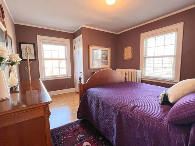 $219,900 | 2037 Clinton Street, Rockford, IL 61103