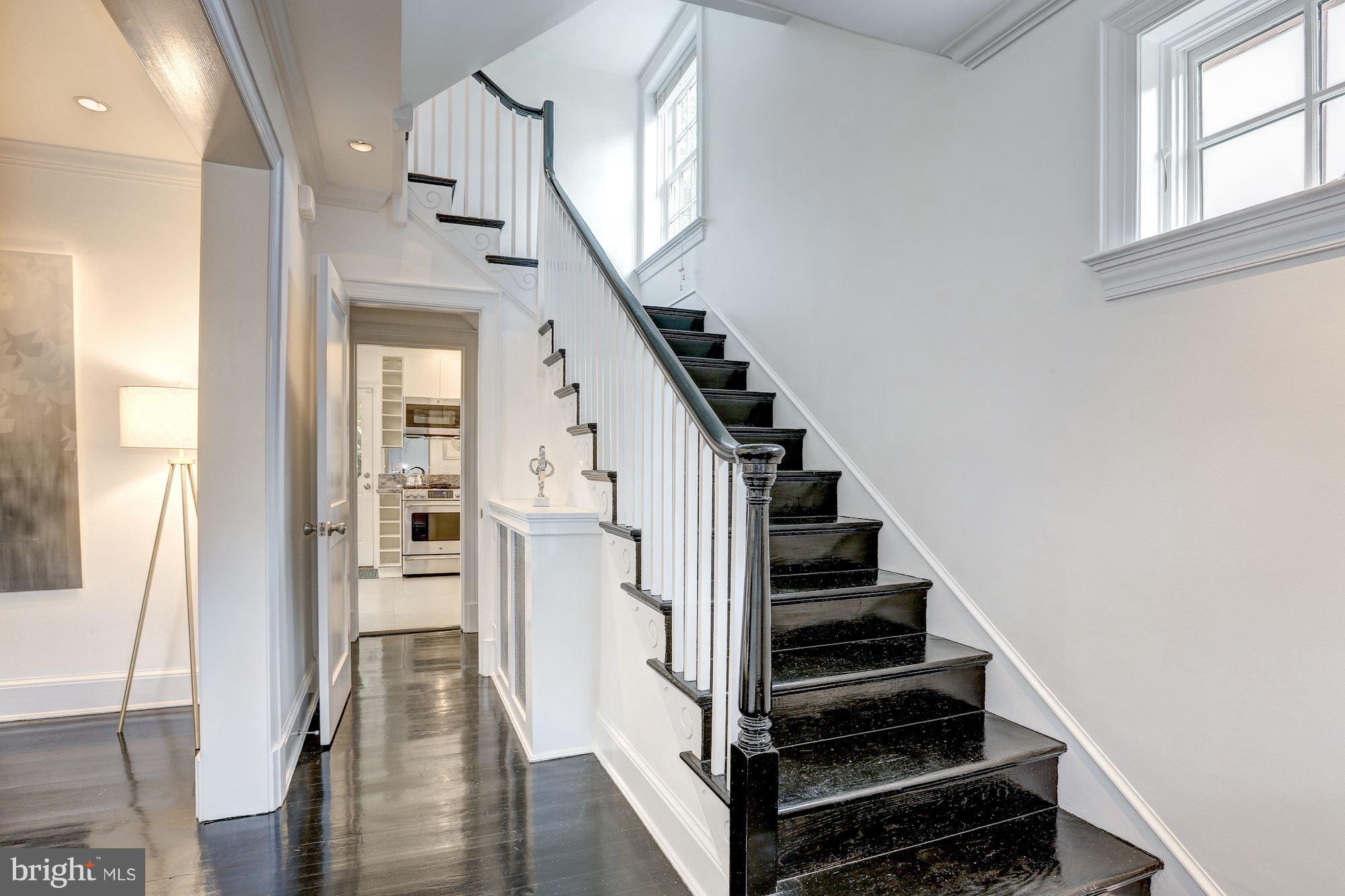 6315 Broad Branch Road Chevy Chase, MD 20815 - Photo 2 of 29 Interior (General)