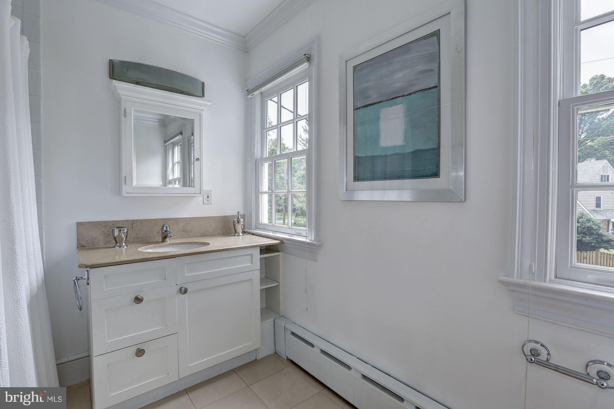 6315 Broad Branch Road Chevy Chase, MD 20815 - Photo 14 of 29 Bath