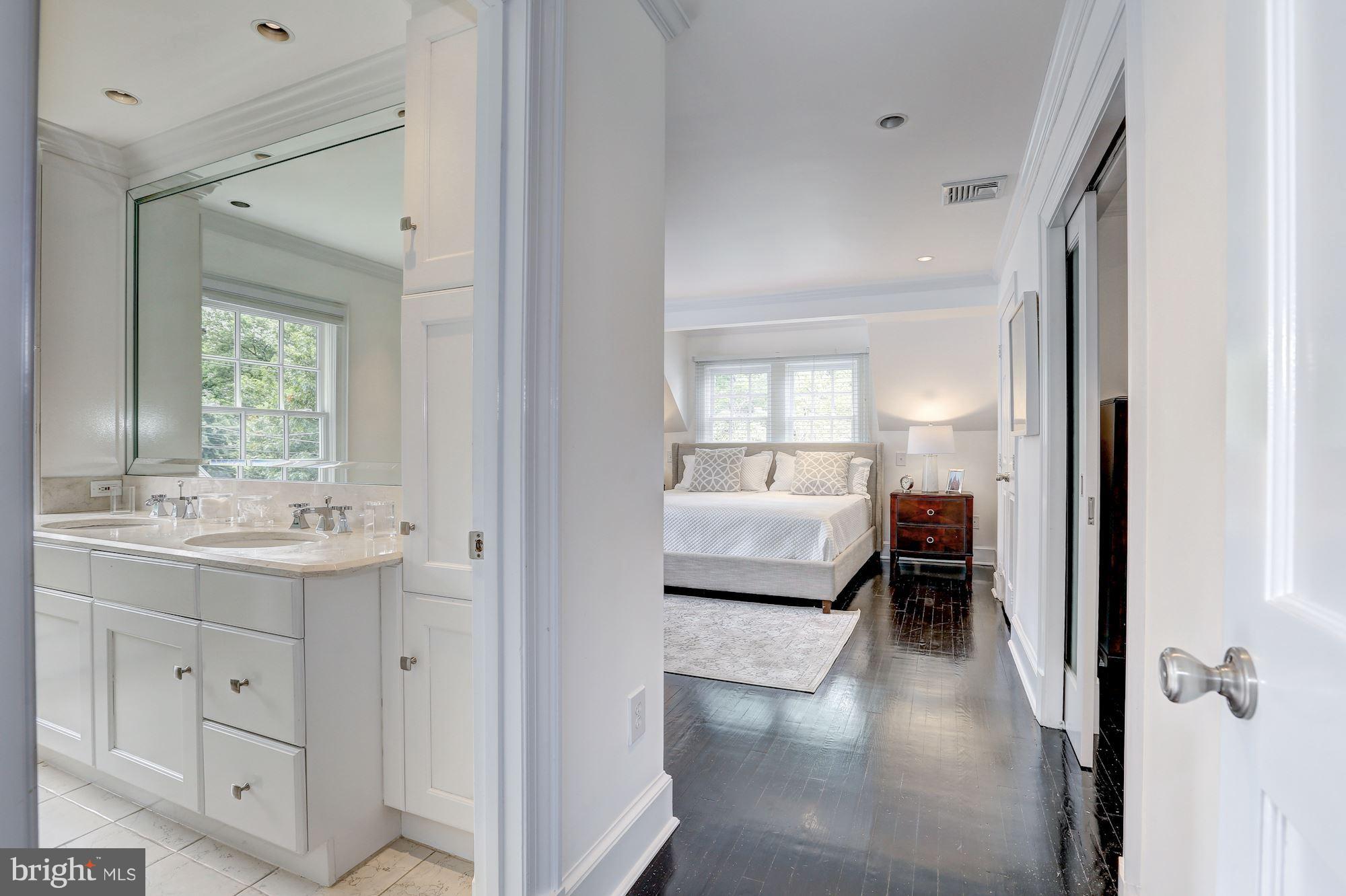 6315 Broad Branch Road Chevy Chase, MD 20815 - Photo 15 of 29 Bedroom (Master)
