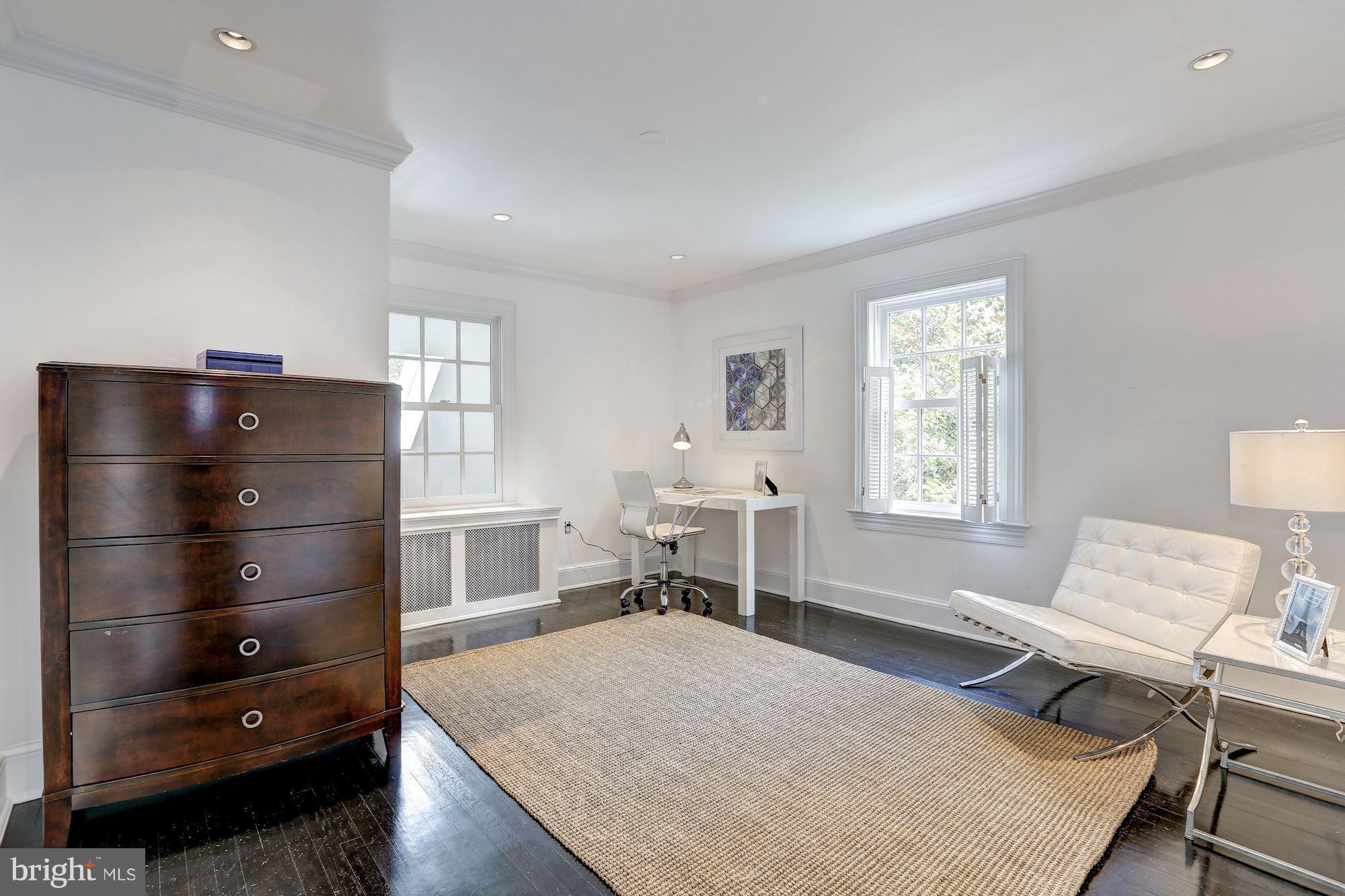 6315 Broad Branch Road Chevy Chase, MD 20815 - Photo 19 of 29 Interior (General)